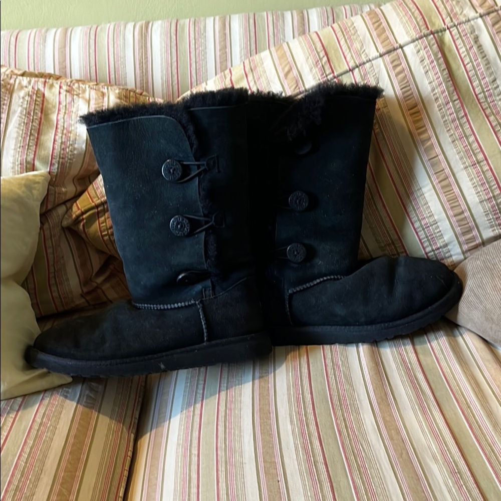 Women's Black Shearling Boots